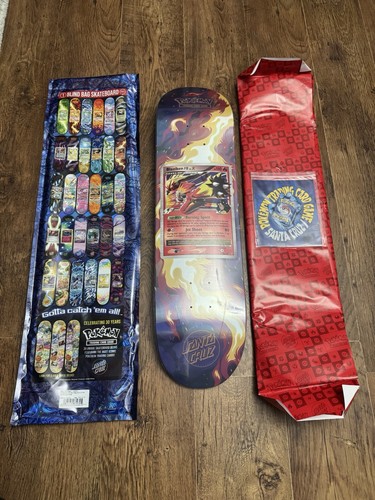 Santa cruz pokémon blind bag - santa,