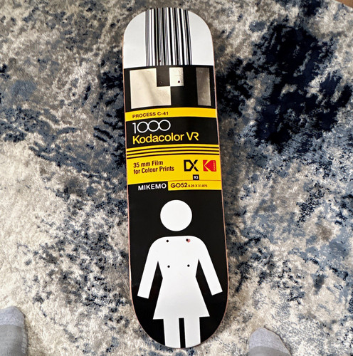 Girl kodacolor skateboard - kodacolor, vr